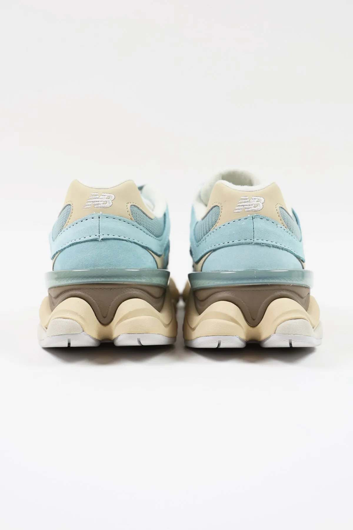 9060 - Blue/Beige