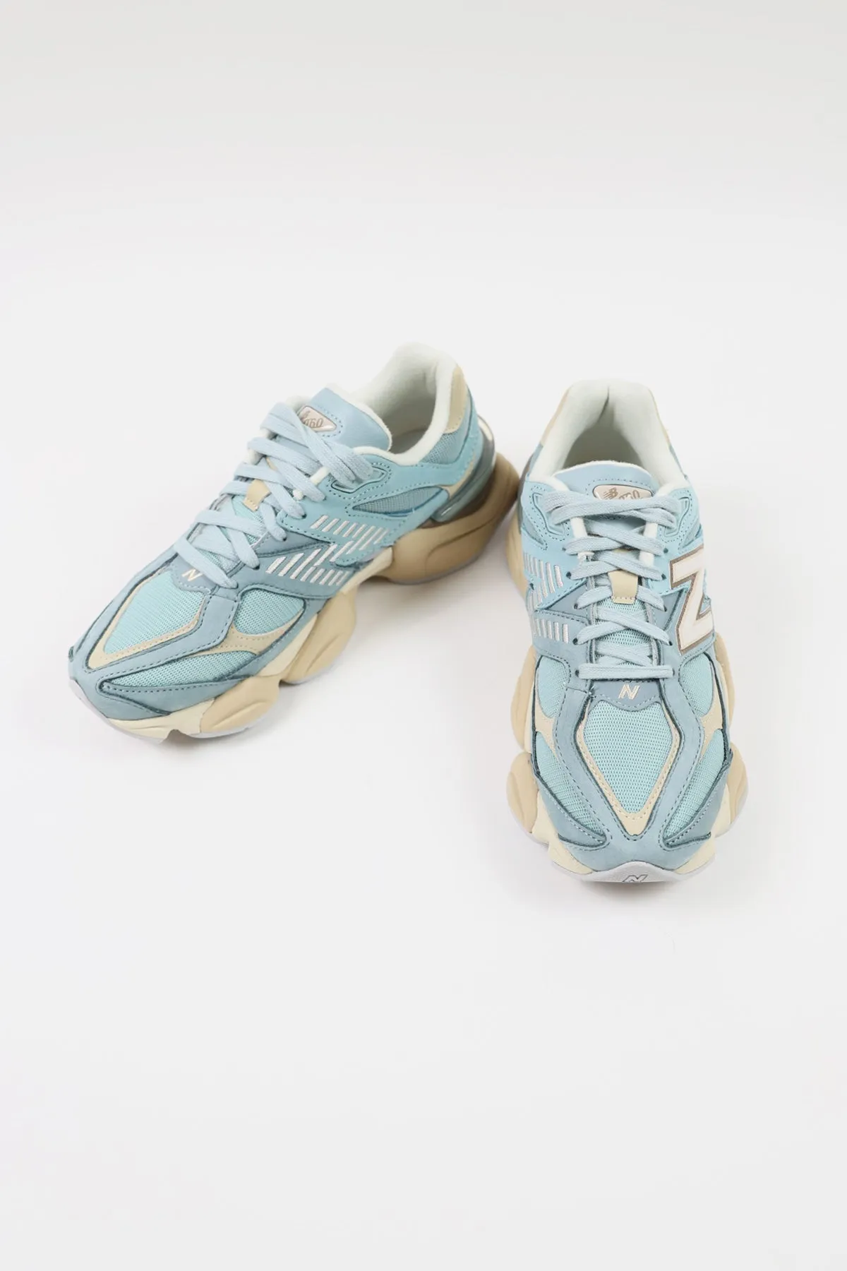 9060 - Blue/Beige