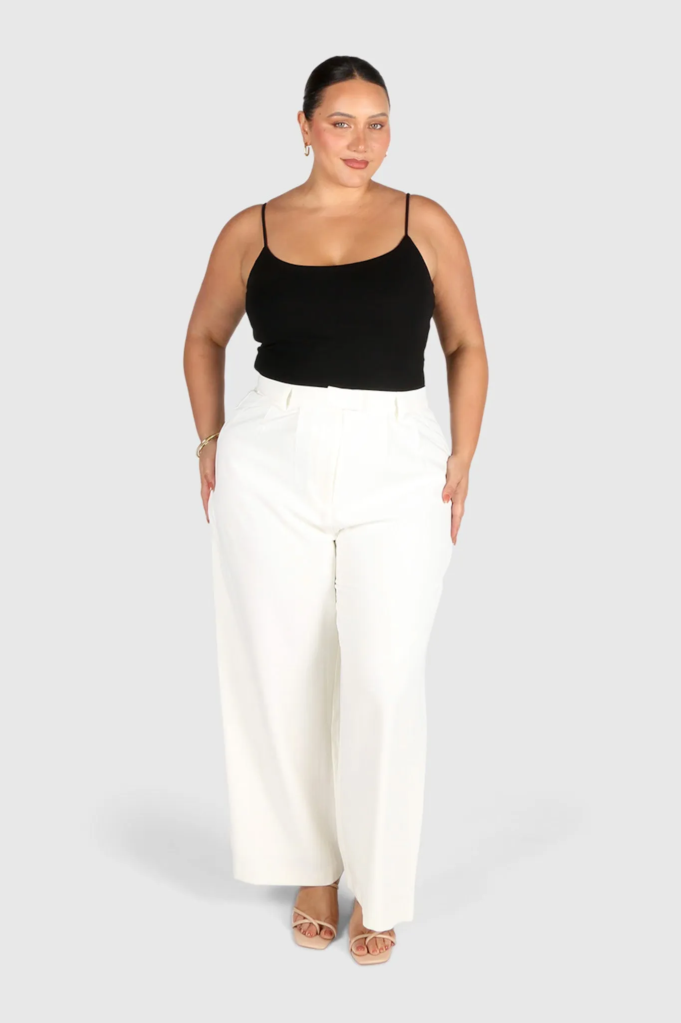 EMBER TOP BLACK