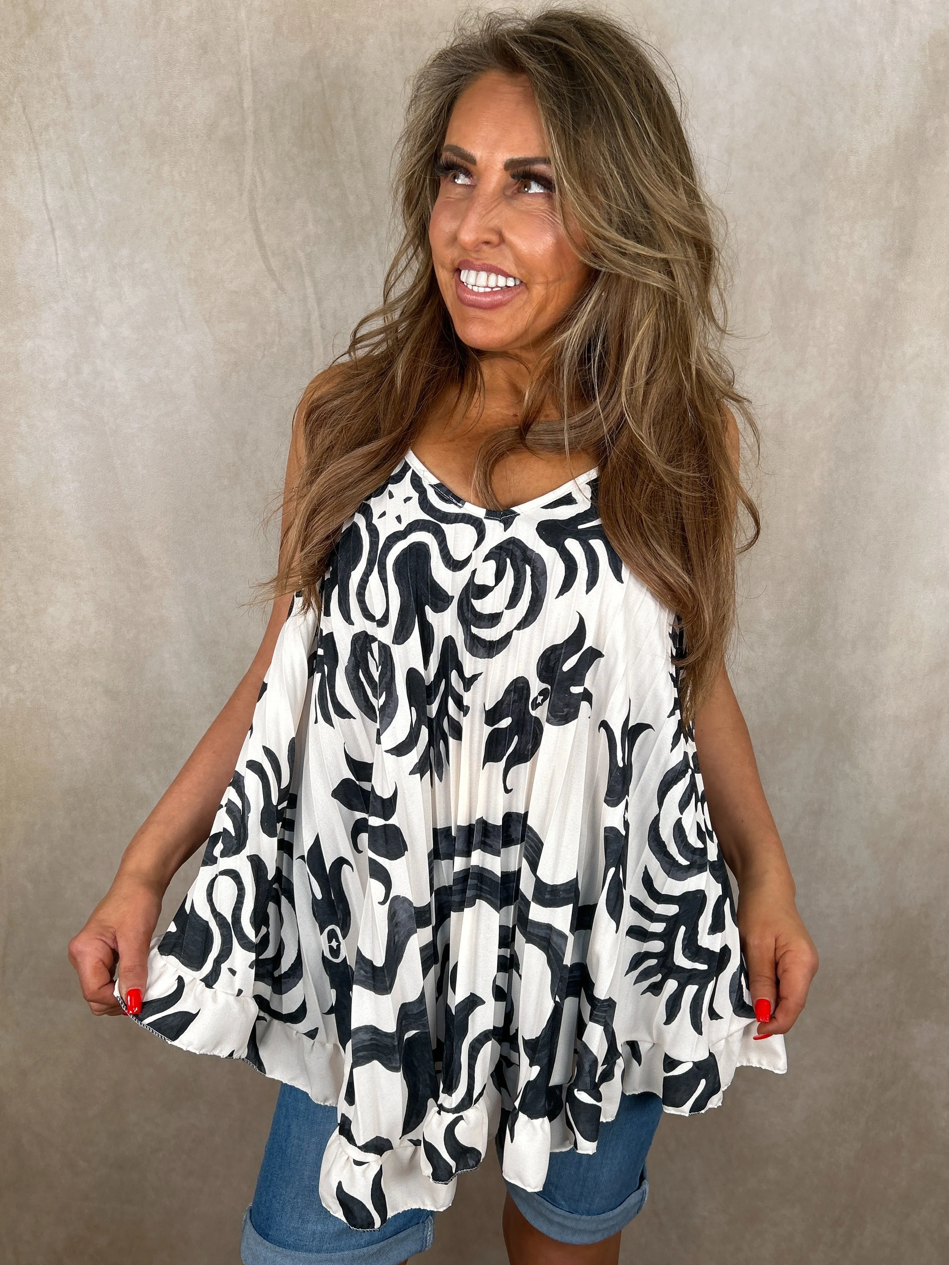 Polly Pleated Vest