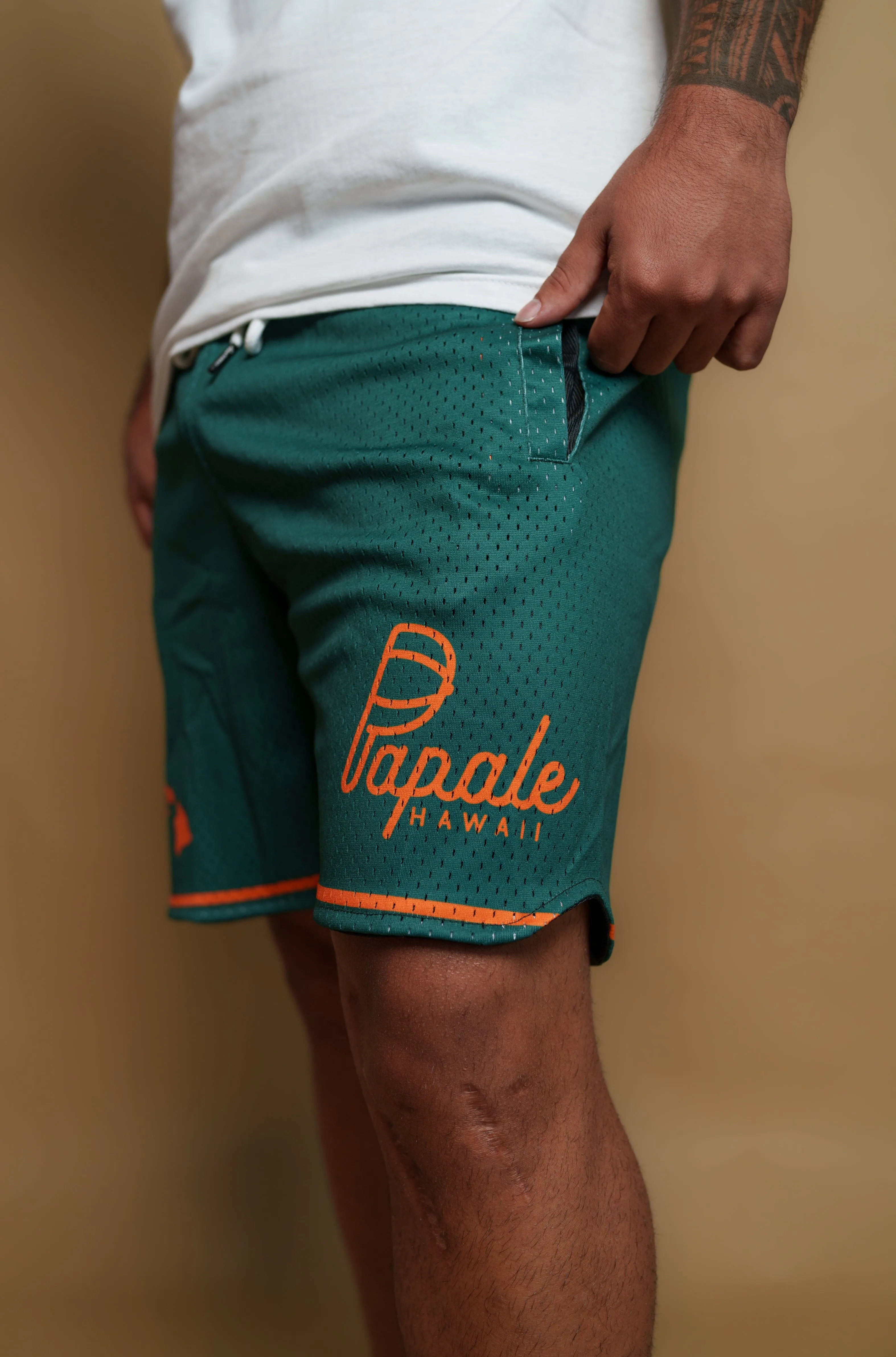 PĀPALE GREEN & ORANGE MESH SHORTS